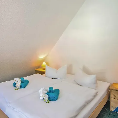 Kirchstrasse 4 Whg 01 *